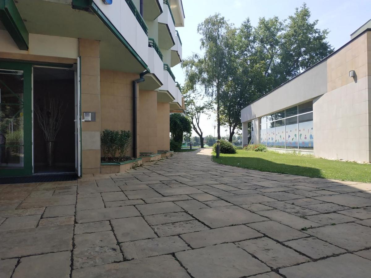 Apartmany Puerto Senec Exterior photo
